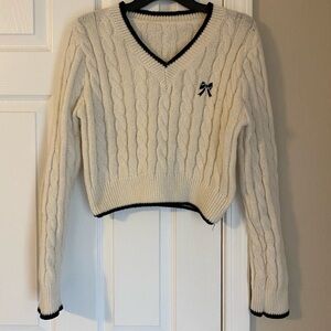 Cream Cable Knit Cropped Size M Sweater with Black Trim bow embroidery